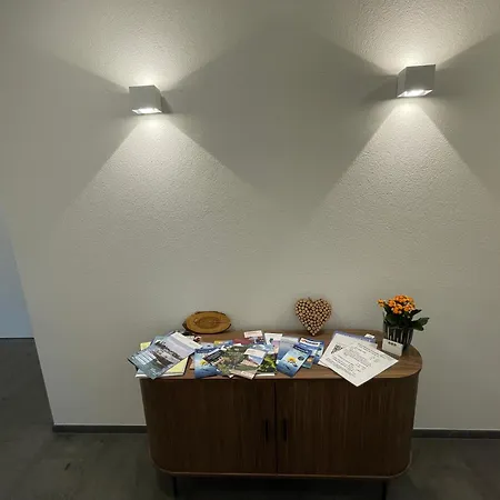 Apfelchalet Mirabell -neubau Chalet, Natur, Alpenblick, Wallbox, Messe Und Nah, Ruhe In Laendlicher Umgebung アパート *