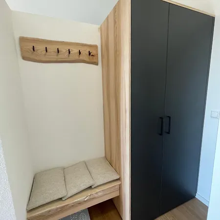 Apfelchalet Mirabell -neubau Chalet, Natur, Alpenblick, Wallbox, Messe Und Nah, Ruhe In Laendlicher Umgebung フリードリヒスハーフェン