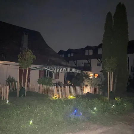 Apfelchalet Mirabell -neubau Chalet, Natur, Alpenblick, Wallbox, Messe Und Nah, Ruhe In Laendlicher Umgebung